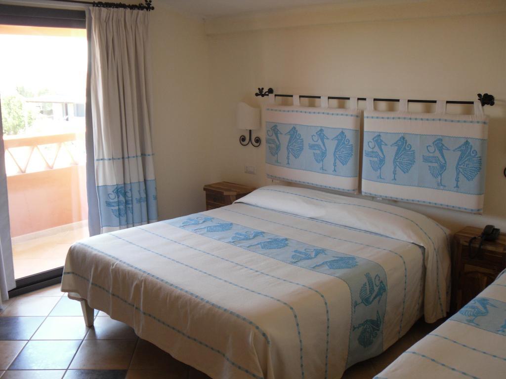 Hotel Maxim Olbia Buitenkant foto