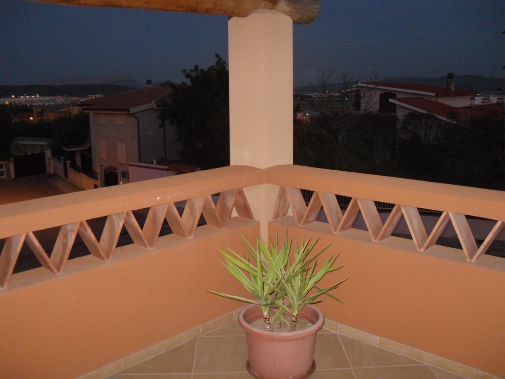 Hotel Maxim Olbia Buitenkant foto