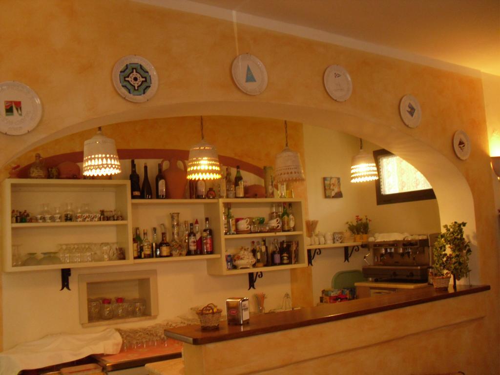 Hotel Maxim Olbia Buitenkant foto